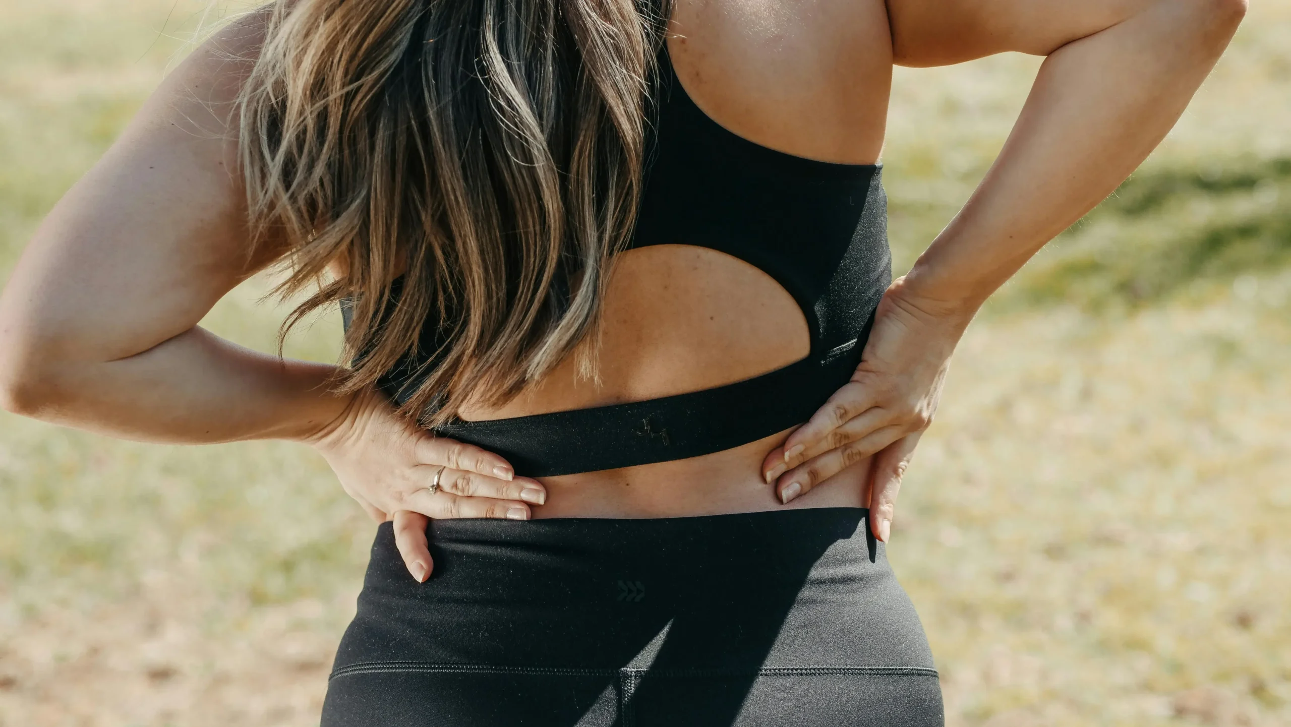 Read more about the article Throwing out your back can cause crushing pain: The life-changing impact of Throwing out your back and how to manage the pain